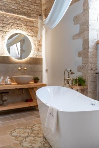 Dimore Piazza Roma Trulli & Suite Hotel in Province of Taranto