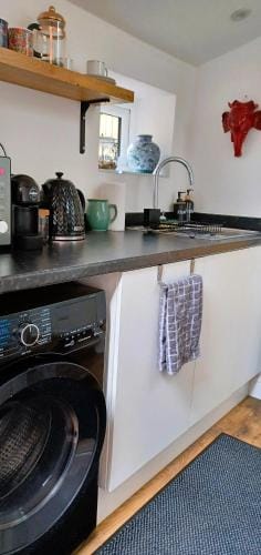 Woodford Suite Hotel in Wychavon District