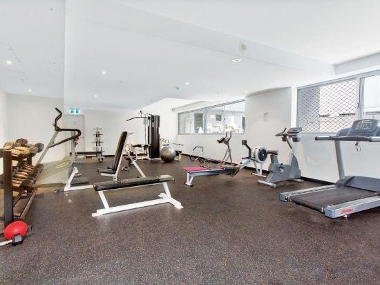 A Stylish & Comfy Apt Next to Darling Harbour Hotel in Sydney