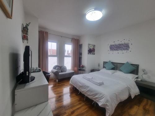 Comfy Rooms Close to Airport Hotel in Norwich