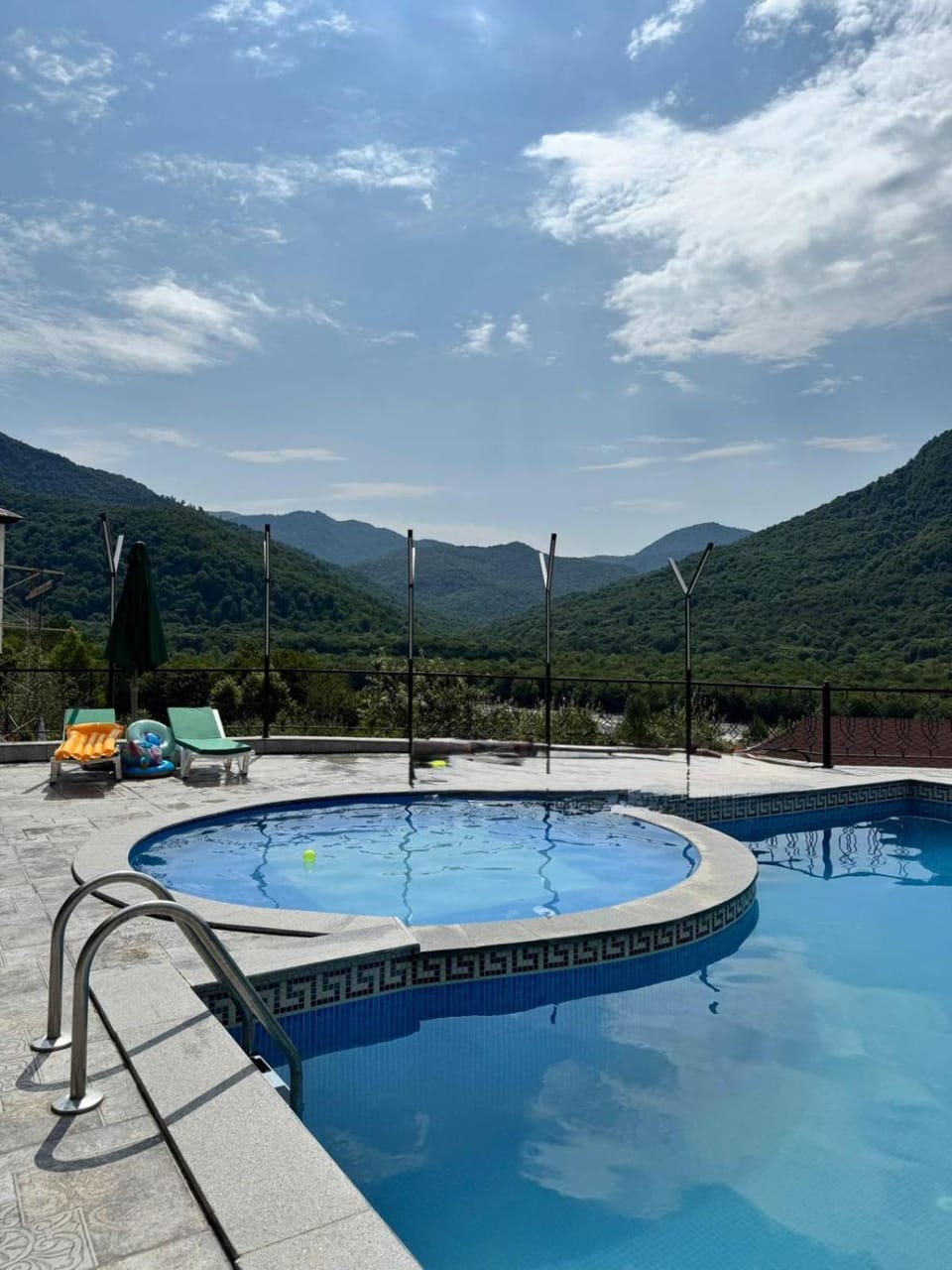 Swimming pool