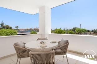 Indigo in Estepona with 3 bedrooms and 2 bathrooms Hotel in Costa del Sol