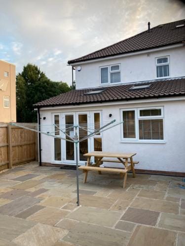 Ravenscourt Premium by Brabazon Rooms Hotel in Bristol
