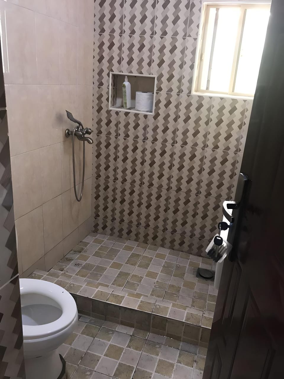 SRT hotel rajput Charbagh  Hotel in Lucknow