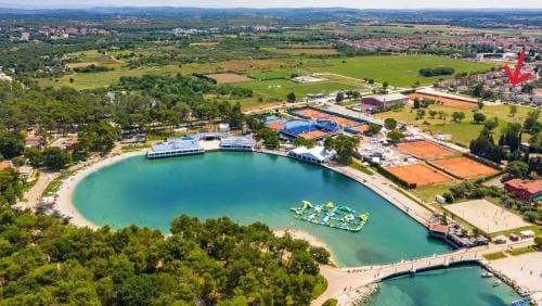 Mari's double bedroom Hotel in Istria County