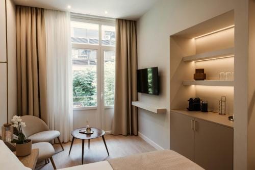 Agia Sofia 21 Suites - Smooth Living Hotel in Thessaloniki