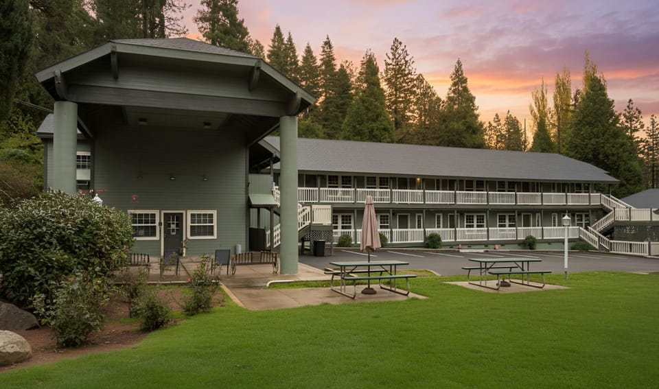 Westhaven Inn Hotel in Pollock Pines