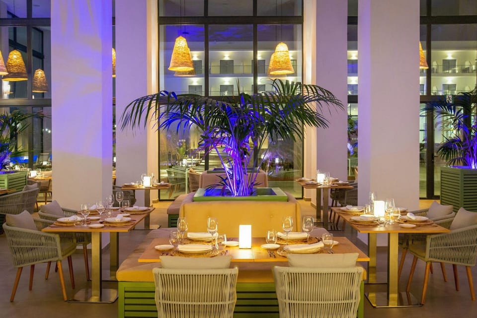 Cabogata Beach Hotel Hotel in Retamar