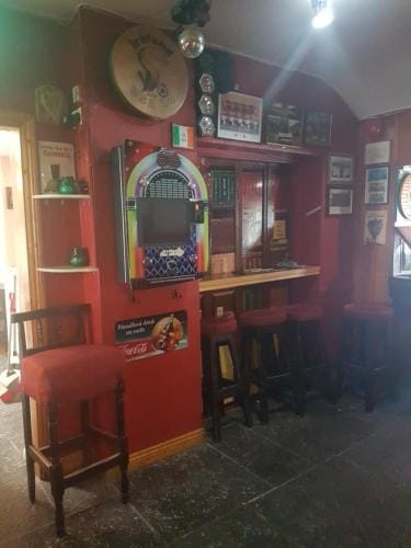 O'Loughlin's Bar Hotel in County Clare
