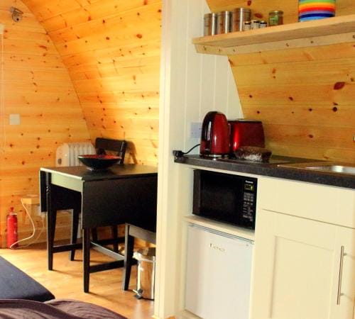 The Rainbow POD Lodge in County Clare