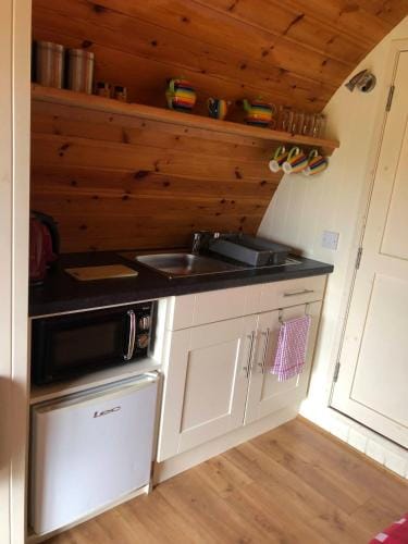 The Rainbow POD Lodge in County Clare