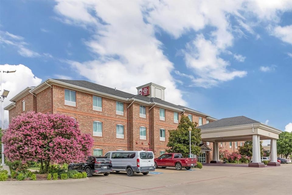 Best Western Plus Waxahachie Inn & Suites Hotel in Waxahachie