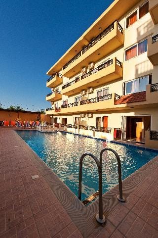 Alea Hotel & Studios Hotel in Ialysos