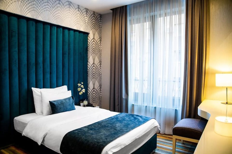 Crystal Hotel Belgrade Hotel in Belgrade