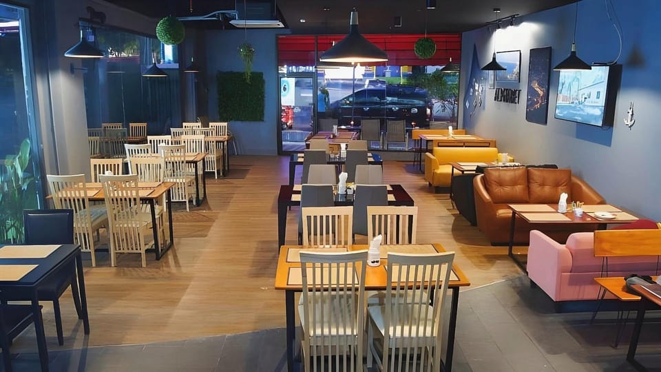 Red Planet Pattaya Hotel in Pattaya City