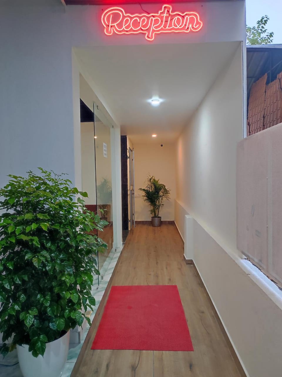 Moonic Days Infopark Kakkanad Hotel in Kochi