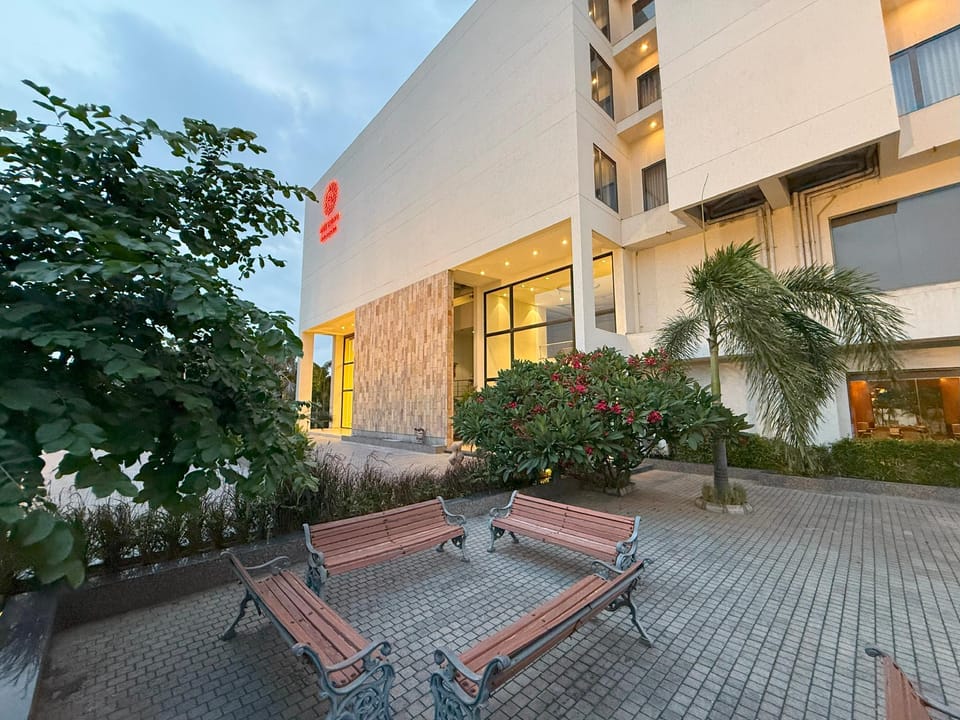 HOTEL ADB MANSINGH INN Bed and Breakfast in Gujarat