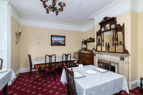 Riverdale House B&B Hotel in Athlone