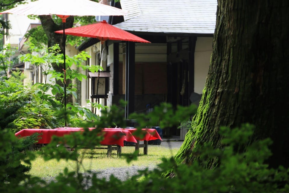 Shukubo Kansho-in Temple Sanrakuso Hotel in Japan