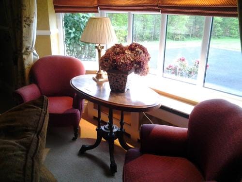 Drumhierney Lodge Hotel in Leitrim, Co. Leitrim, Ireland