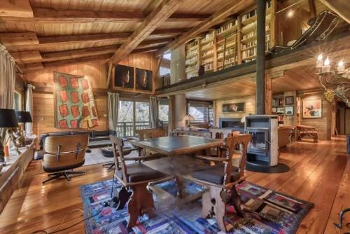 amor on mountain Lodge in Chamonix
