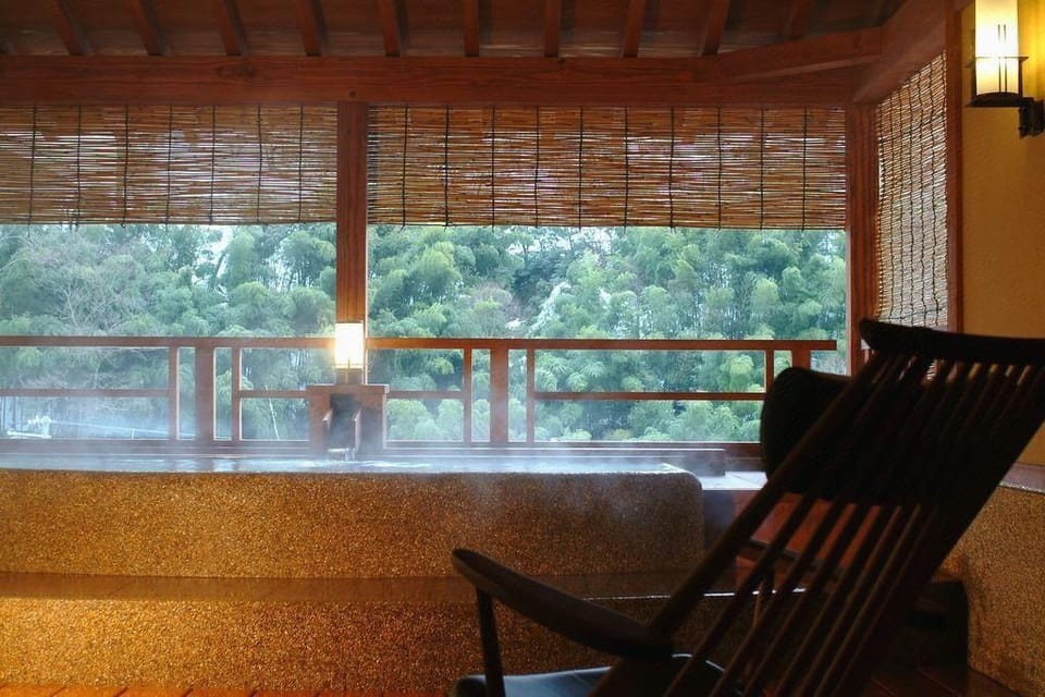 Tomiya Hotel in Hyogo Prefecture