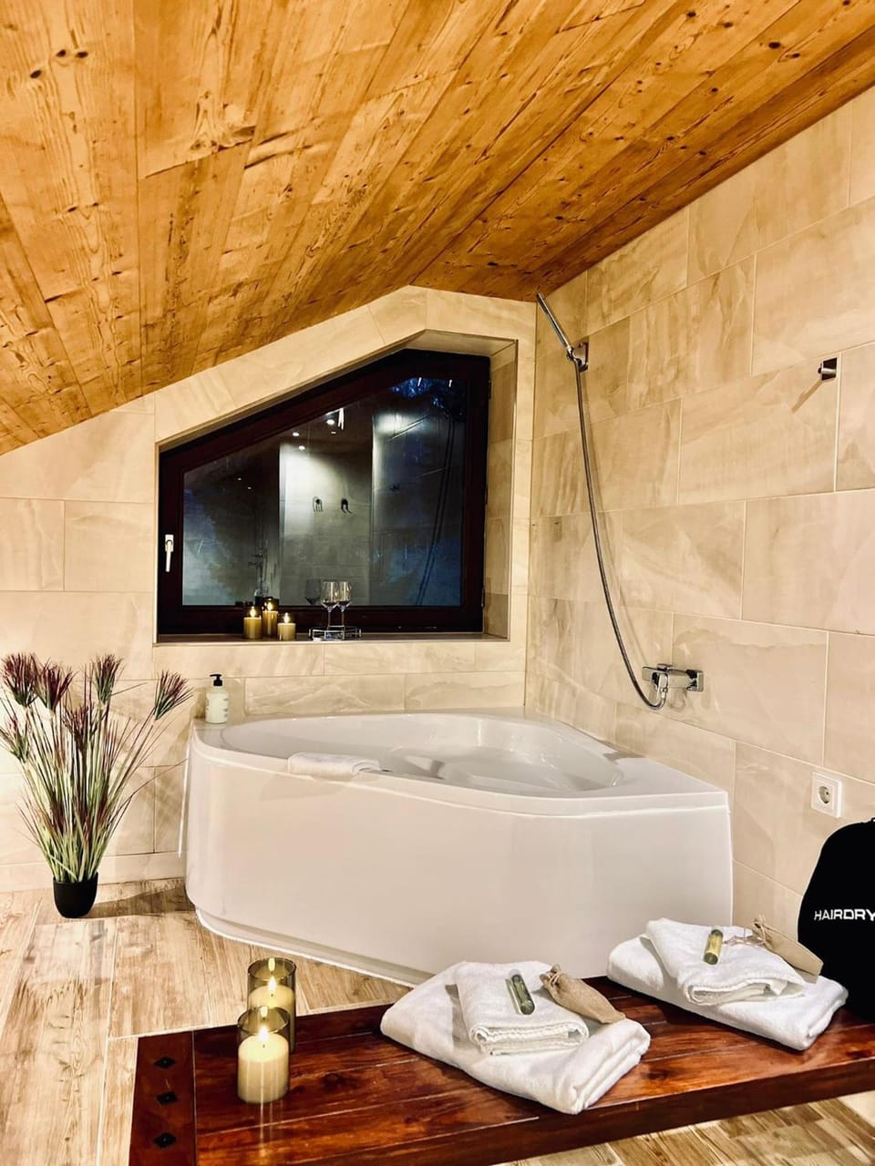 Hot tub