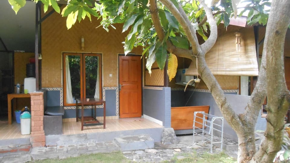 Taman Menjangan by SnorkelingMenjangan Inn in Bali