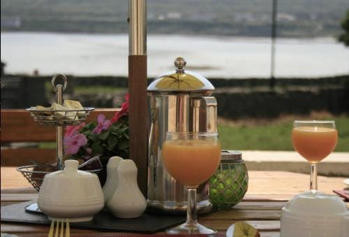 Seacrest B&B Hotel in County Clare