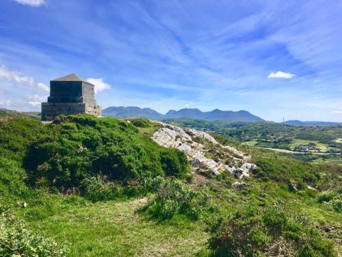 Treasure Box Retreat Hotel in Clifden