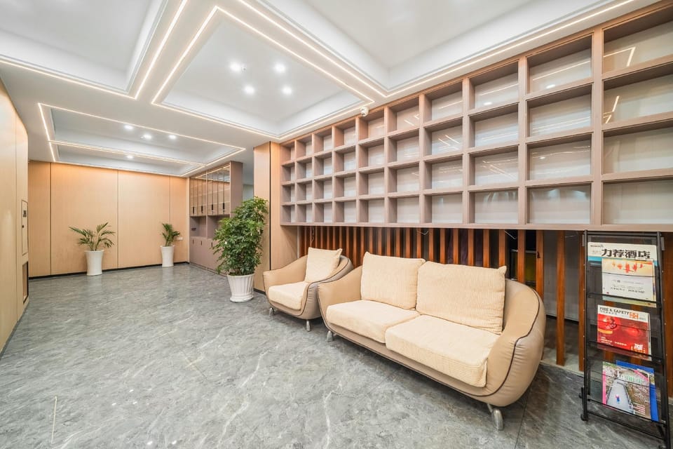 Huihe Credit Hotel (Longquan Park Road Branch) Hotel in Zhejiang