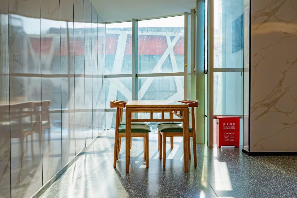 Qingmu Li Hotel (Nanjing Jiangning Hospital Hushan Road Branch) Hotel in Nanjing