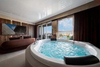 Quorum Apartments Hotel in Wroclaw