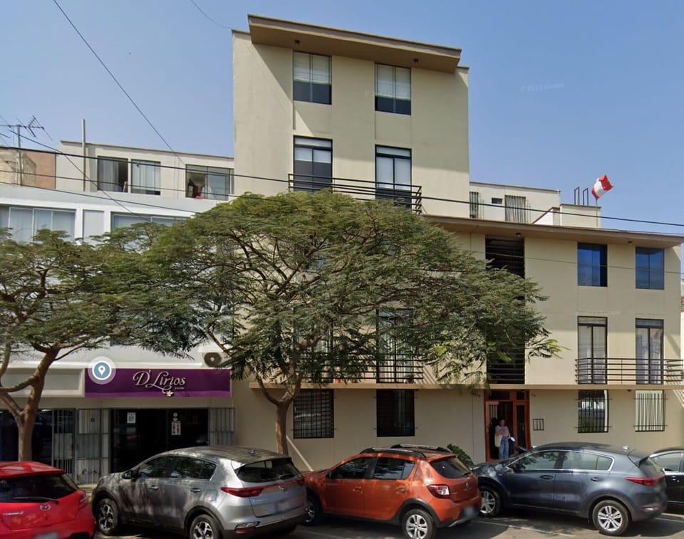 Departamento Compartido Prescott Hotel in Lince