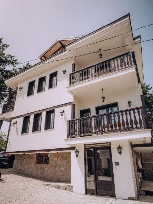 Villa PUPIN Gorna Porta Hotel in Ohrid