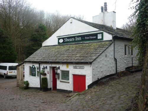 Shears Inn Inn in Calderdale