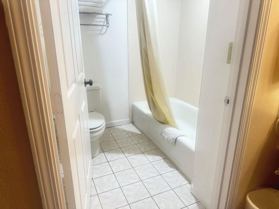ROYAL INN Hotel in Watsonville