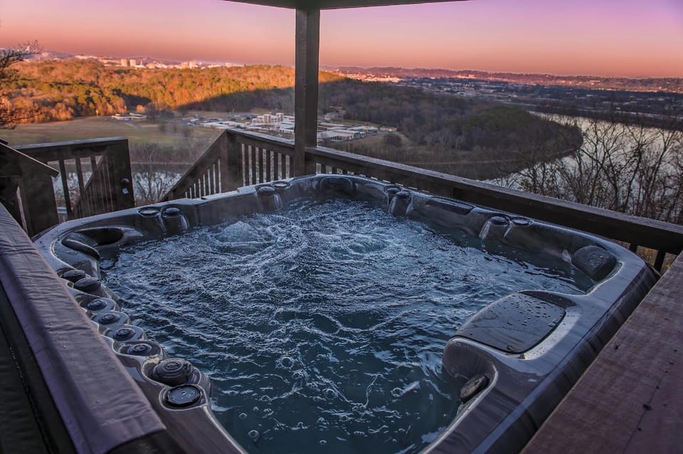 Lookout Mountain Riverview Inn Hotel in Chattanooga
