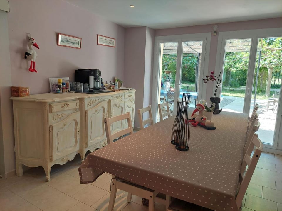 Mas des Cigognes Hotel in Le Thor