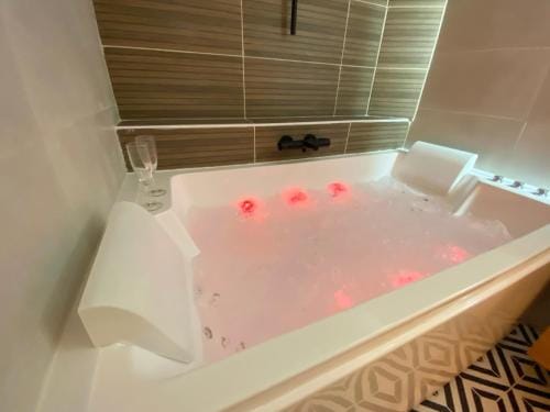 L'Escale Appartements et Suites en bord de Mer Hotel in Le Havre