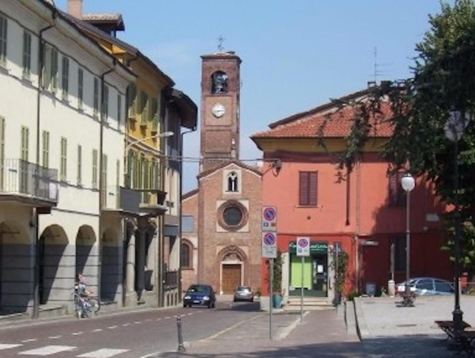 Suite Carpiano Hotel in Lombardy