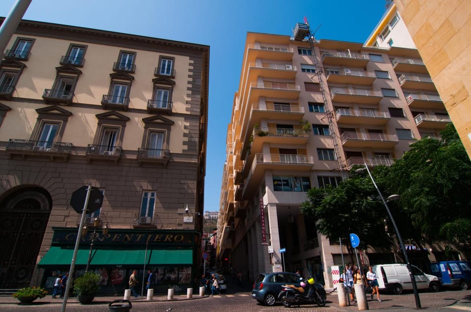 Flyresidence - Municipio - Toledo Hotel in Naples