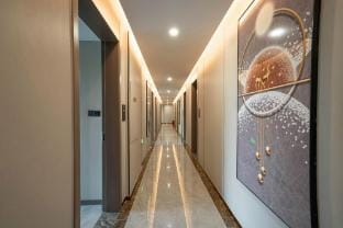 Homeinn旗下-Jiangshan Railway Station Huayi Select Hotel Hotel in Zhejiang