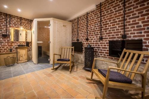 Le Pigeonnier, maison d'hotes et Spa Hotel in Villeneuve-d'Ascq