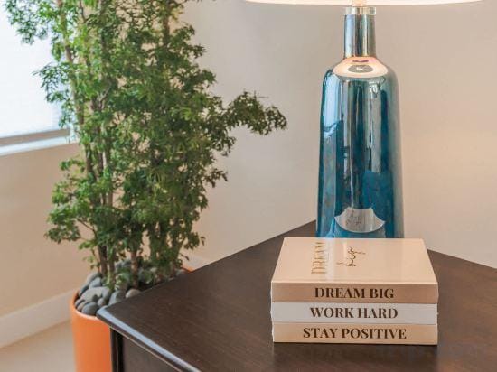 Luxurious Finishes and Covered Parking - Stylish Urban Oasis Hotel in Mira Mesa