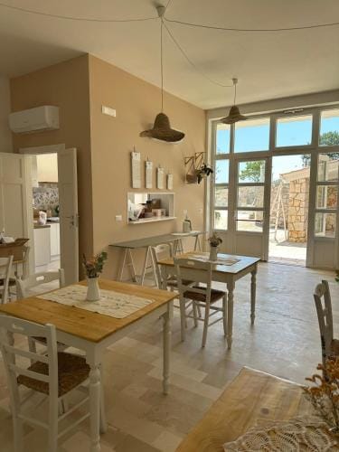 Otto Trulli Apulian Country House Hotel in Province of Taranto