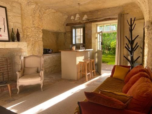 Le Gaimont Maison d'Hotes Vouvray Hotel in Centre-Val de Loire