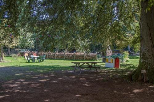 Gite Domaine des Iris Hotel in Vosges