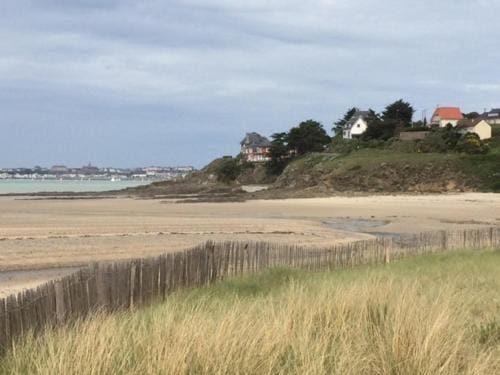 Villa Chanteraine Hotel in Brittany