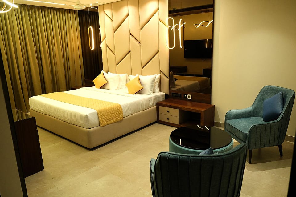 Hotel PK Square Thanjavur Hotel in Tamil Nadu